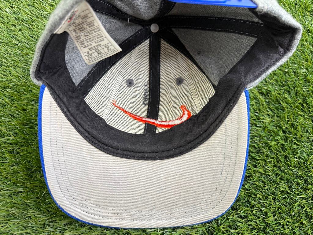 Vintage Florida Gators Swoosh Snapback Hat