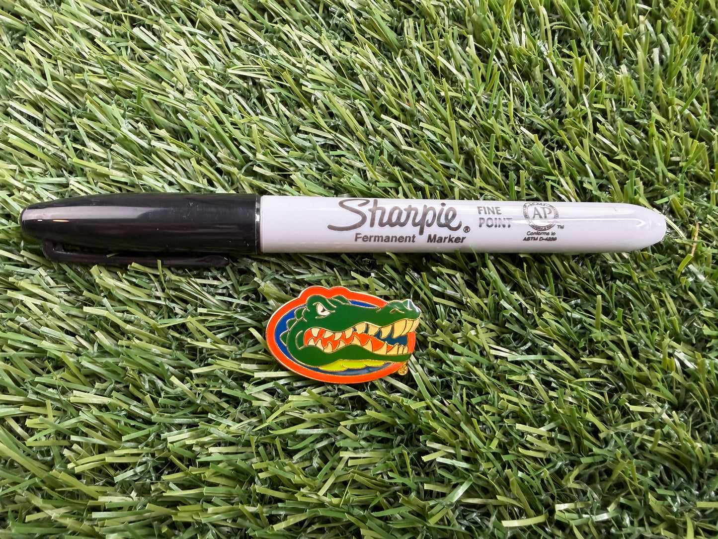 Vintage Florida Gators Head Pin