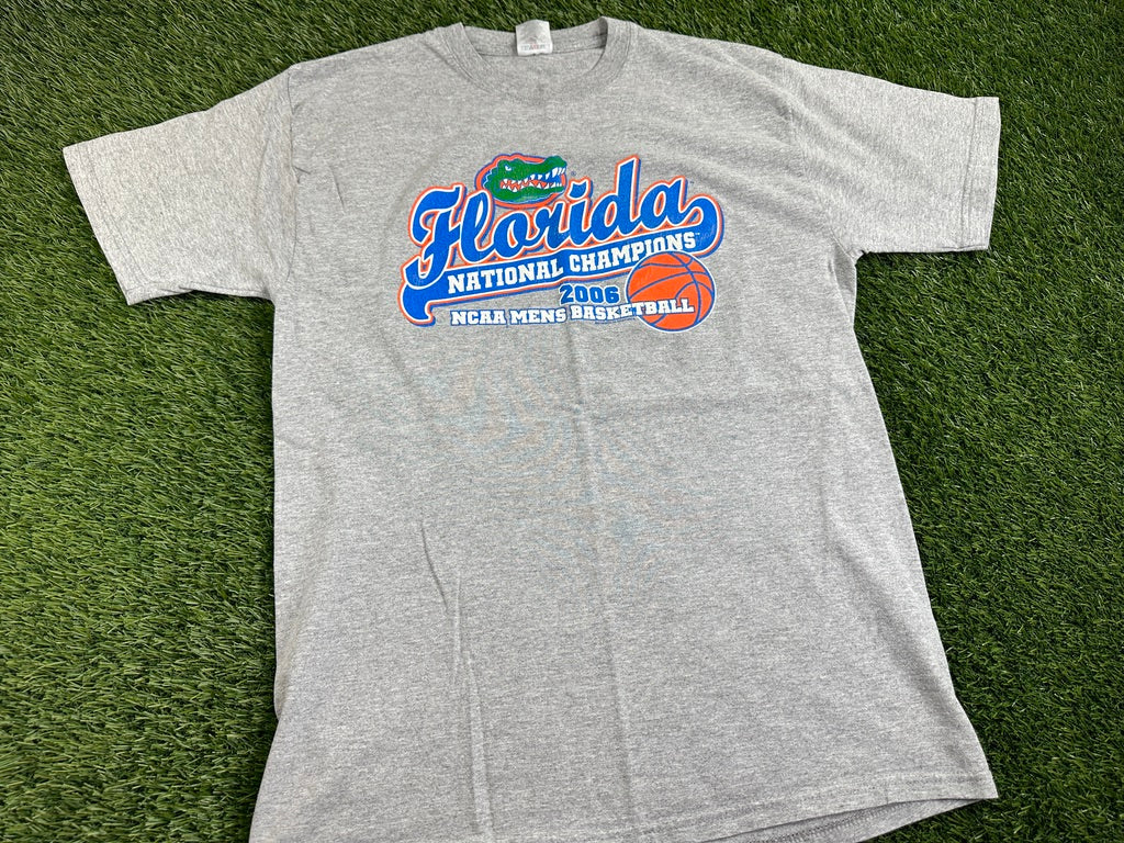 Vintage Florida Gators Basketball 06 Natty Shirt - M