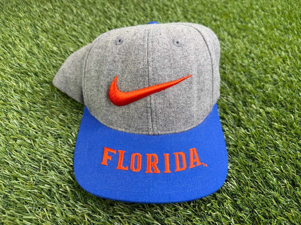 Vintage Florida Gators Swoosh Snapback Hat