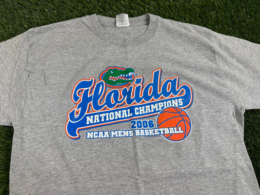 Vintage Florida Gators Basketball 06 Natty Shirt - M