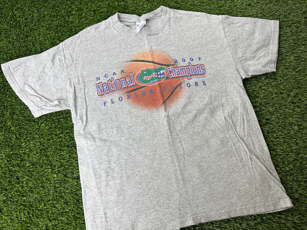 Vintage Florida Gators 2007 Basketball National Champs Shirt Gray - M