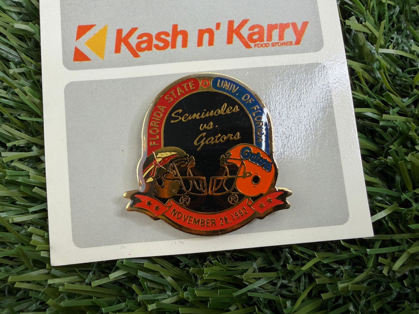 Vintage Florida Gators / FSU Game Pin 1992