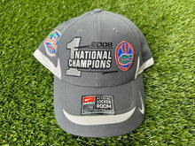 Load image into Gallery viewer, Florida Gators 2008 National Champs Hat Strapback Gray
