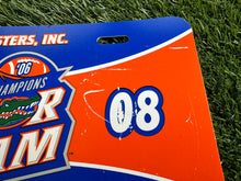 Load image into Gallery viewer, Florida Gators Gator Slam License Plate

