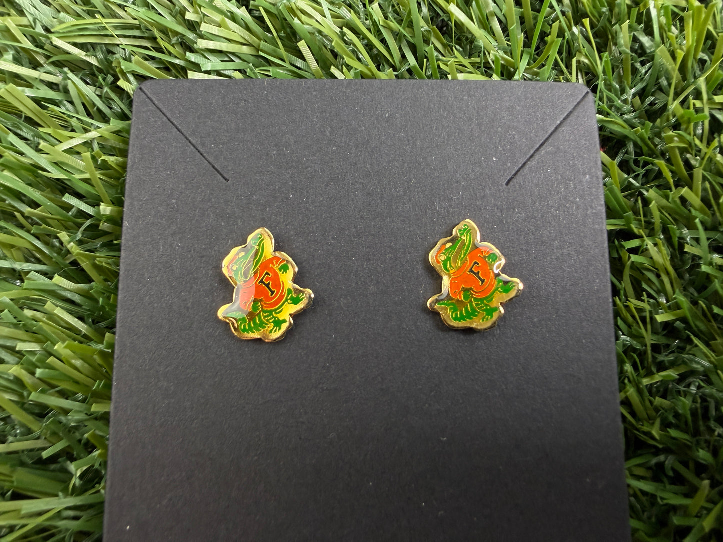 Vintage Albert Stud Earrings