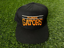 Load image into Gallery viewer, Vintage Florida Gators Snapback Hat Bar Black
