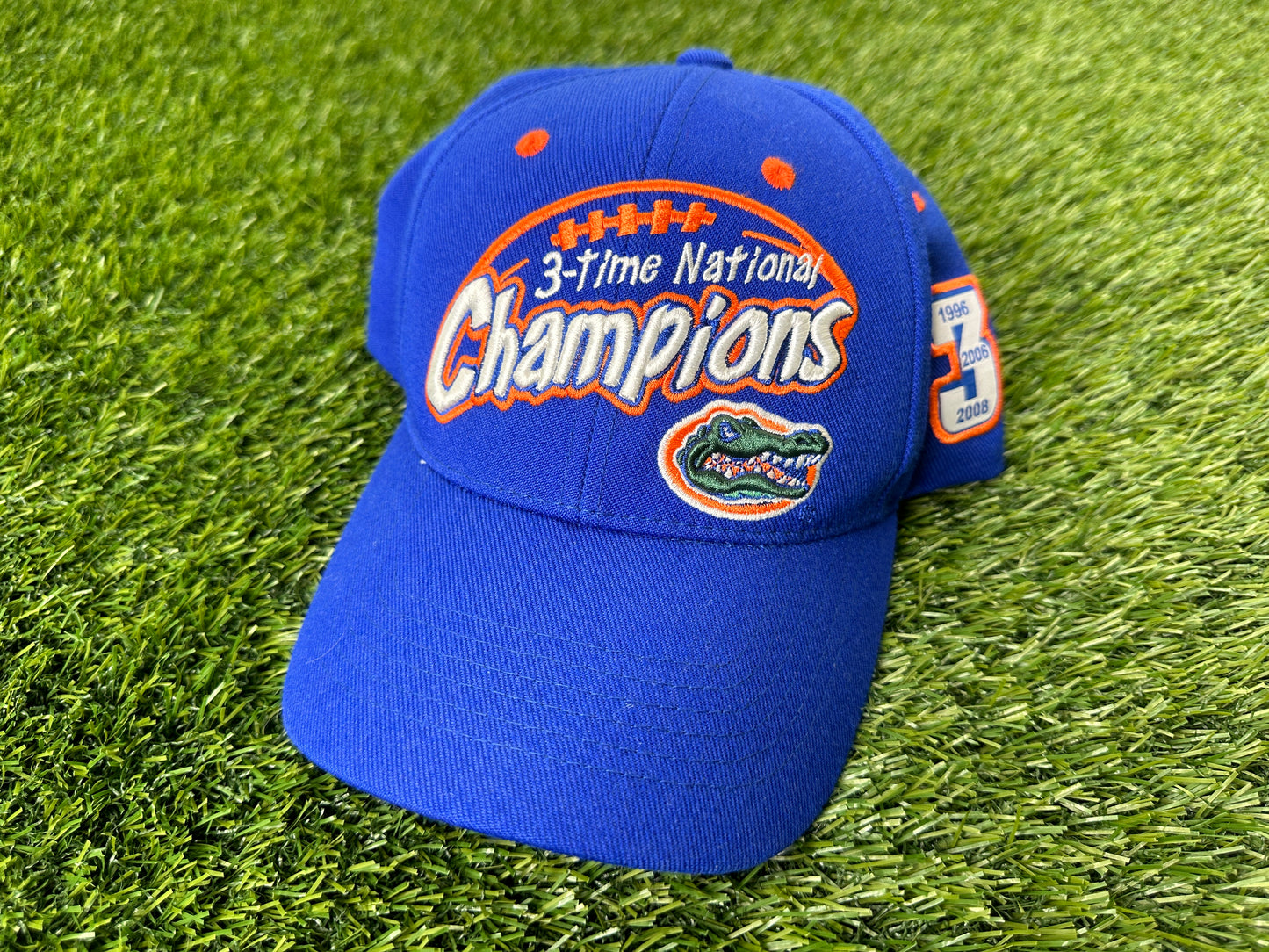 Vintage Florida Gators 08 3 Times Champs Strapback Hat