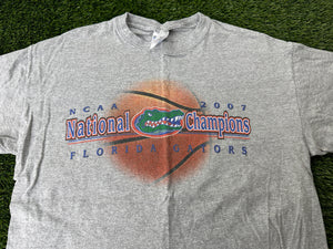 Vintage Florida Gators 2007 Basketball National Champs Shirt Gray - M