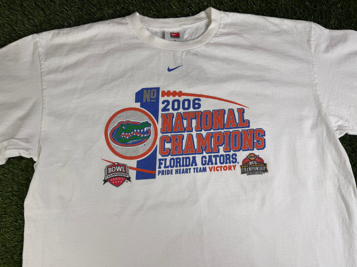 Vintage Florida Gators 06 Football Champs Swoosh Shirt - XL