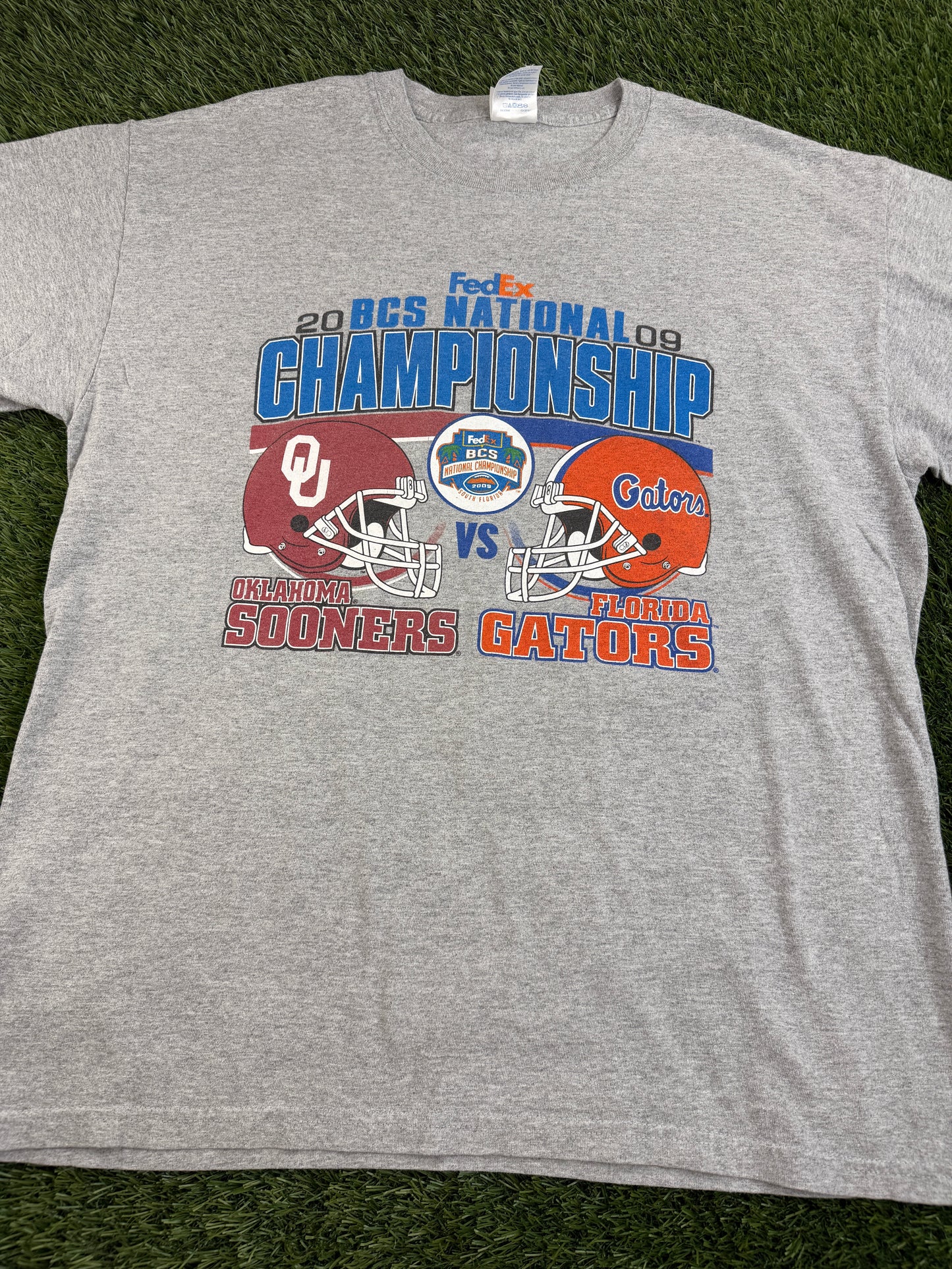 Vintage Florida Gators 2008 Natty Shirt - L