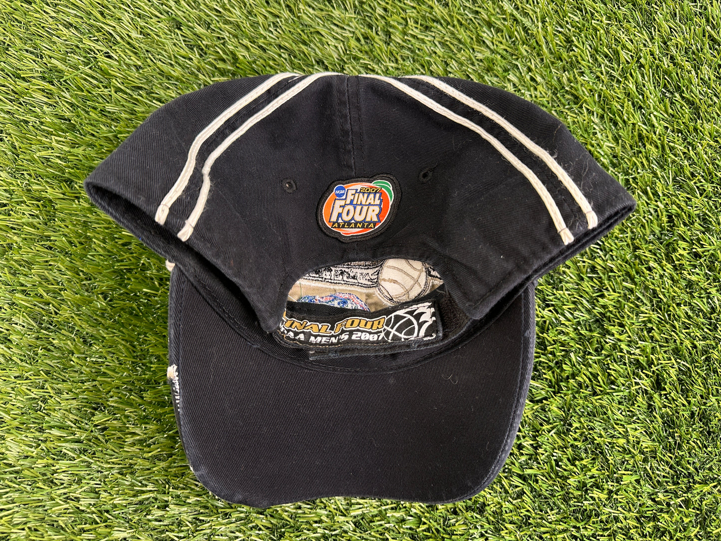 Vintage Florida Gators 07 Basketball Champs Strapback Hat