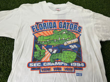 Load image into Gallery viewer, Vintage Florida Gators Shirt 1994 Veni White - M
