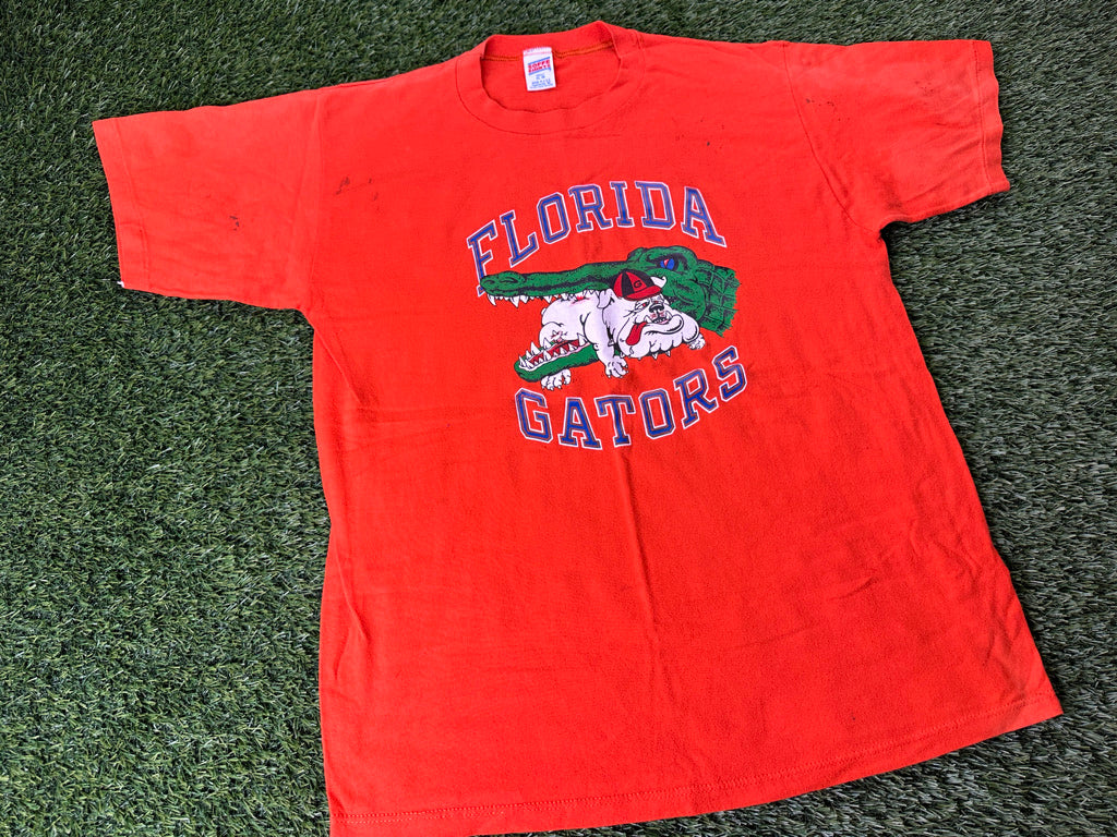 Vintage Florida Gators Georgia Rivalry Shirt Eating Dawg - M