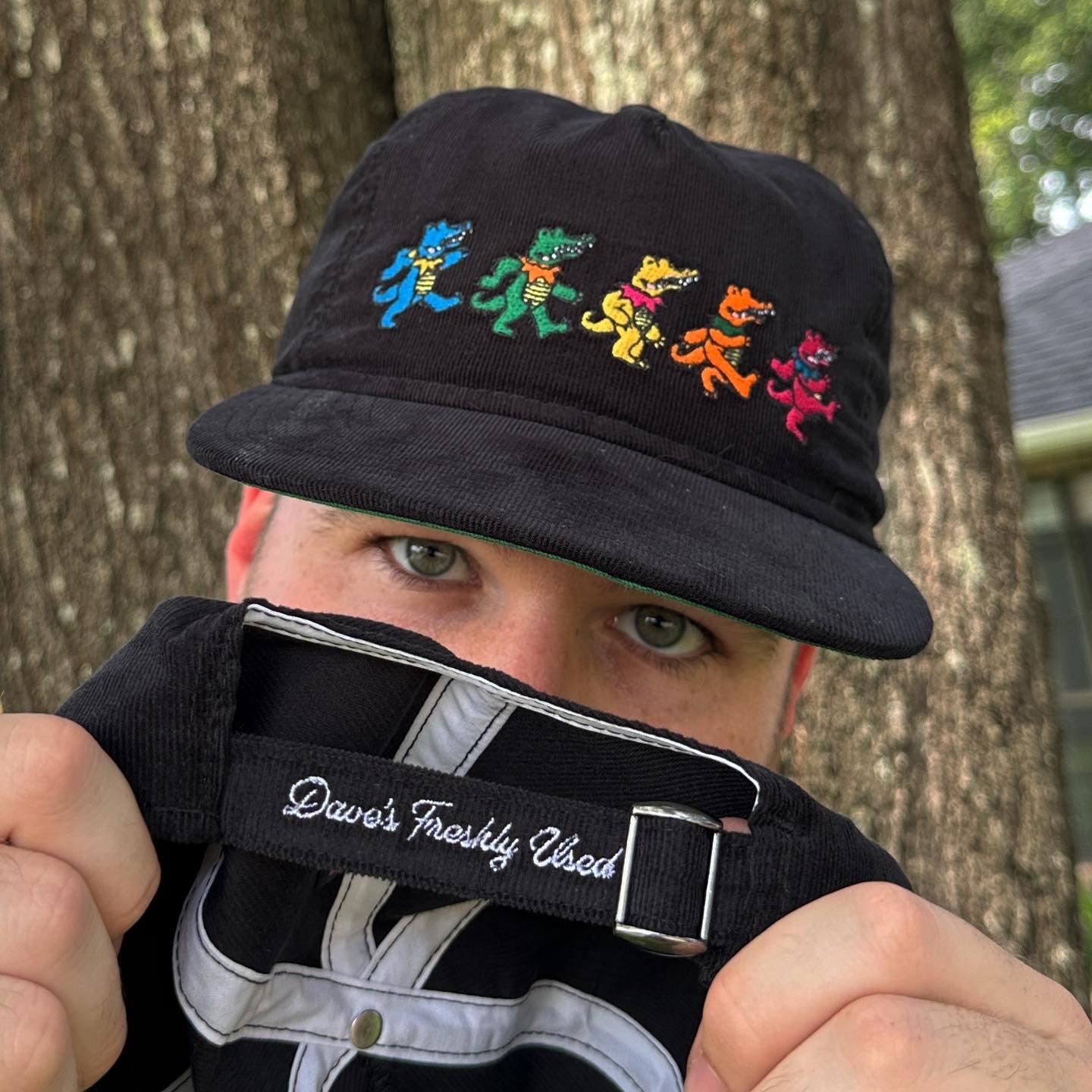 Dancing Gator Hat Black Corduroy