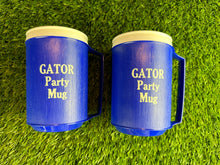 Load image into Gallery viewer, Vintage Gator Party Mug Set
