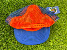 Load image into Gallery viewer, Vintage Florida Gators Snapback Trucker Hat
