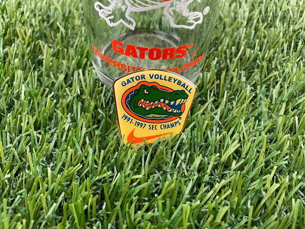Vintage Florida Gators Volleyball Pin