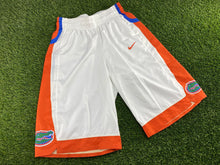 Load image into Gallery viewer, Florida Gators 2015-16 Basketball Team Issued Shorts - L
